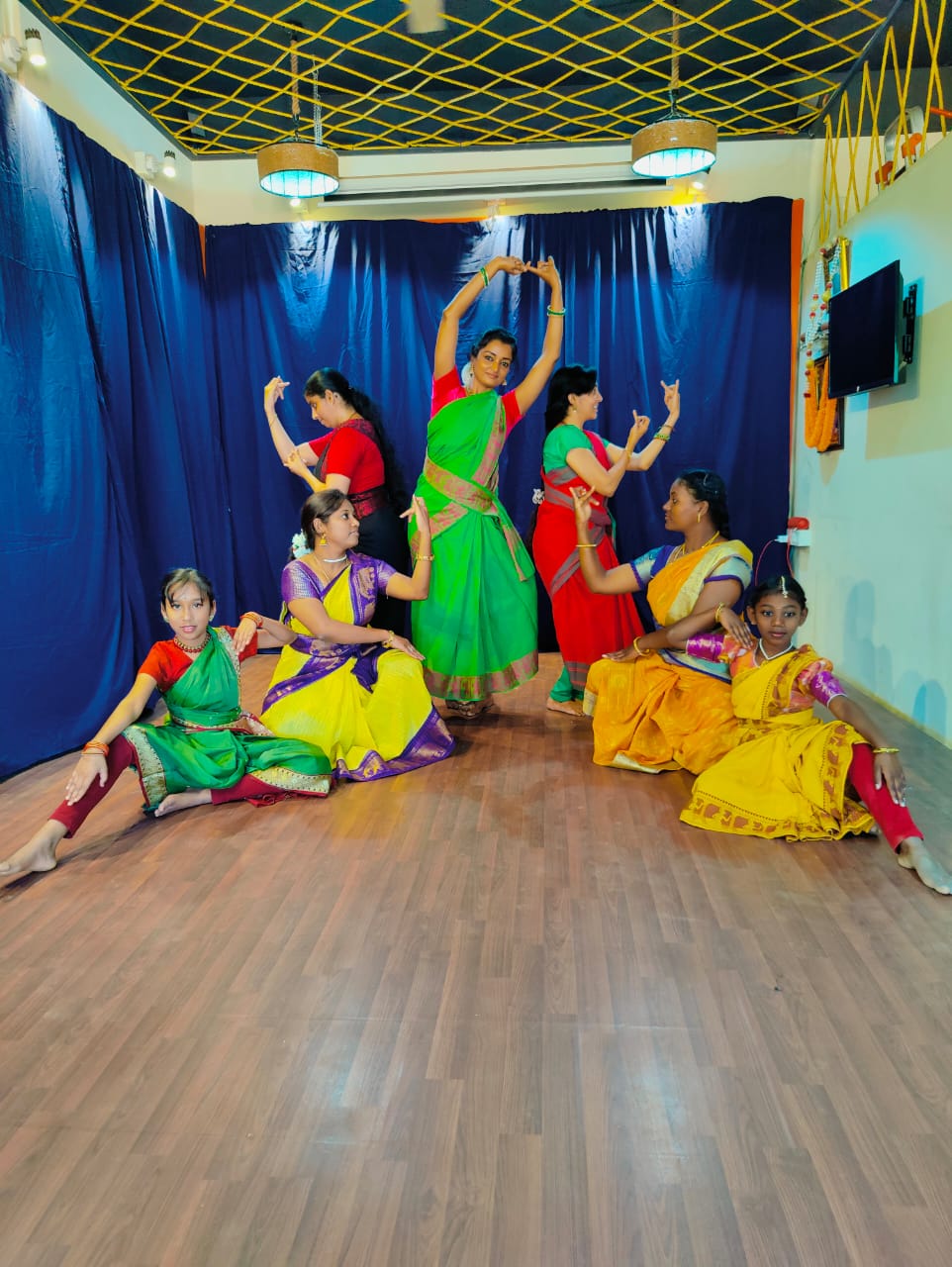 WhatsApp Image 2025-06-10 at 19.57.42 (1)